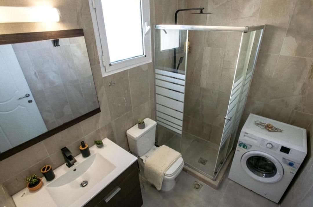 Peters Apartment コルフ島 エクステリア 写真
