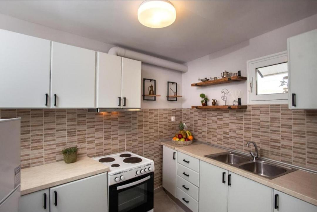 Peters Apartment コルフ島 エクステリア 写真